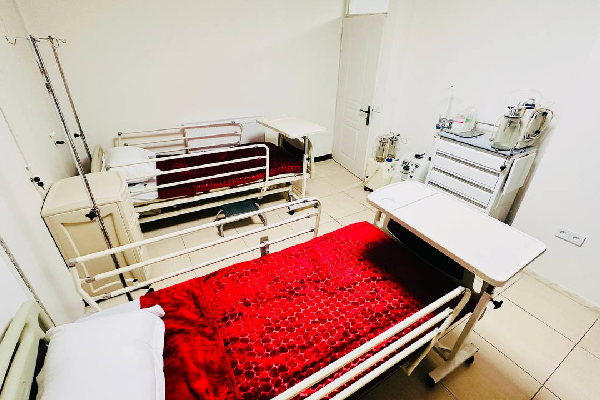 خانه سالمندان همدل